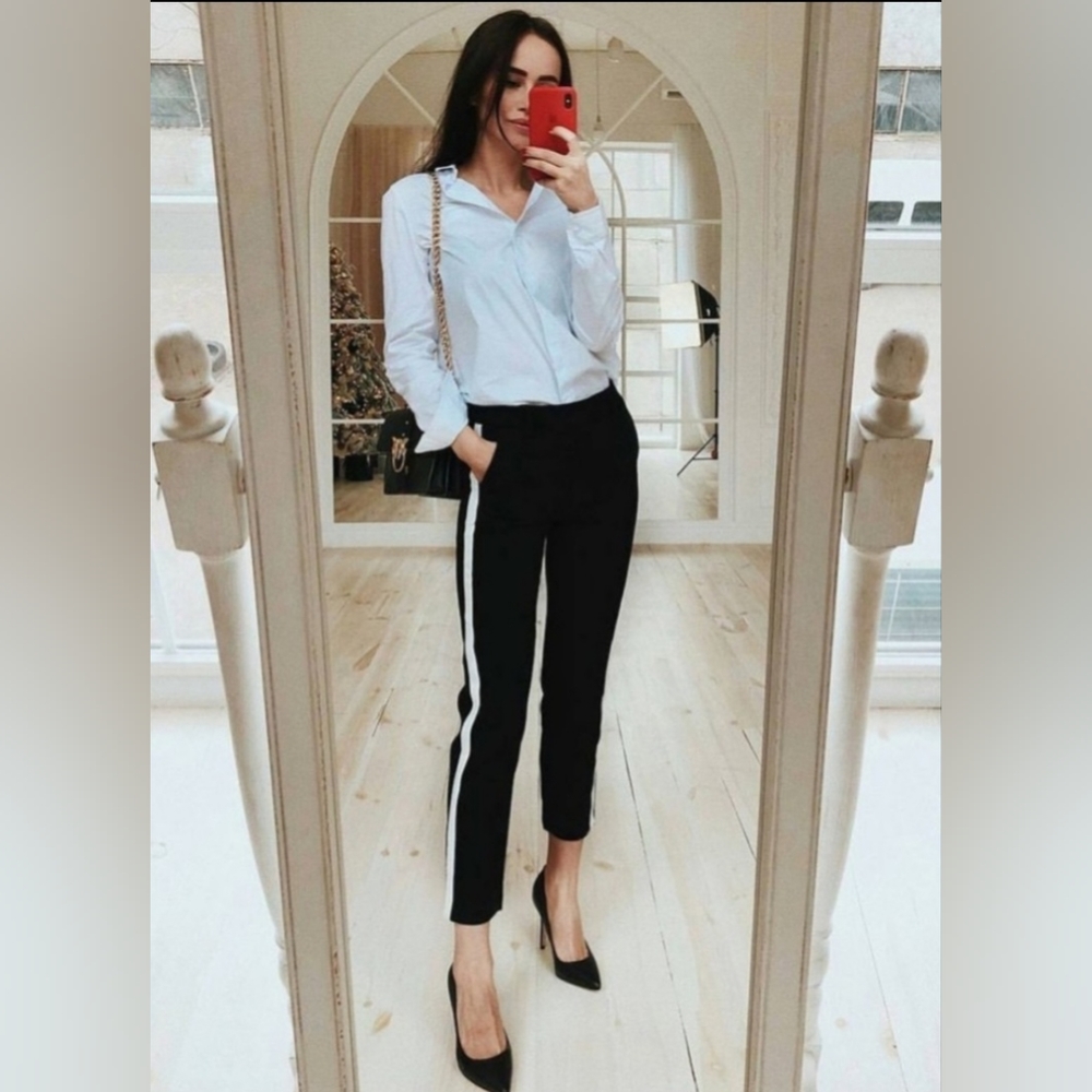 Babaton Aritzia Conan Pant Terado Navy Side Stripe Japanese Crepe Fabric sz 4